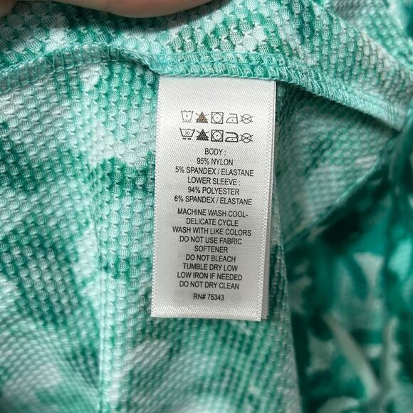 Tommy Bahama Active 1/4 Zip Long Sleeve Top NWT Women's Sz M Green Floral UPF 50 - Picture 5 of 5